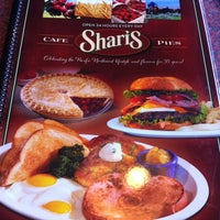 Photo taken at Shari&amp;#39;s Cafe and Pies by Jay (Jae Hun) M. on 8/14/2012
