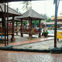 Taman Wisata Pulau Situ Gintung Lake