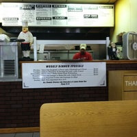 9/22/2011 tarihinde Thomas E.ziyaretçi tarafından Grand Street Pizza'de çekilen fotoğraf