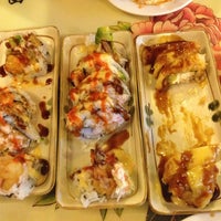 Photo taken at Hikuni Sushi &amp;amp; Hibachi by Maricela L. on 6/17/2012