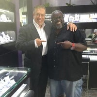 Peter Marco Extraordinary Jewels - West Los Angeles - 1 tip