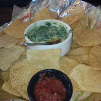 Photo taken at Applebee’s Grill + Bar by Leslie A. on 3/23/2012