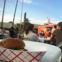 Photo taken at North Hollywood Friday Food Trucks (aka NoHo Dine Out Friday Nights) by Andrew on 8/4/2012