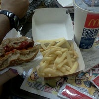 Photo taken at McDonald&amp;#39;s by Nathalie R. on 7/7/2012