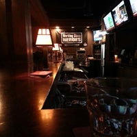 Foto tomada en Hudson&amp;#39;s Landing Pub  por Chris K. el 9/6/2012