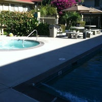 Das Foto wurde bei California Suites Hotel von I.A.M.W.H.A.T.I.A.M . am 6/26/2012 aufgenommen