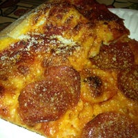Foto tirada no(a) Bravissimo Pizzeria por Spencer H. em 7/14/2012