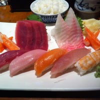 Photo taken at Yama Japanese Restaurant by Pete B. on 9/13/2012