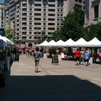 Photo taken at Capital Harvest on the Plaza by @AstoriaHaiku on 7/6/2012