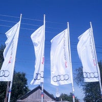 รูปภาพถ่ายที่ АЦ Ульяновск. Официальный дилер Audi โดย Дмитрий Э. เมื่อ 8/7/2012