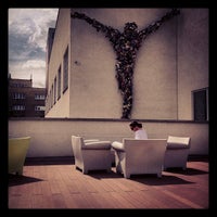 6/9/2012にPavel B.がDOX Centre for Contemporary Artで撮った写真