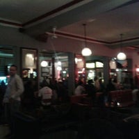 3/16/2012 tarihinde Fernando D.ziyaretçi tarafından Long Street Café'de çekilen fotoğraf