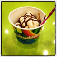 Photo taken at Menchie&amp;#39;s by Melody J. on 2/7/2012