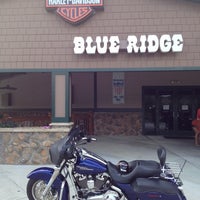 9/3/2012 tarihinde Davidziyaretçi tarafından Blue Ridge Harley-Davidson'de çekilen fotoğraf