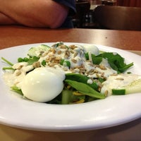 รูปภาพถ่ายที่ Jason&amp;#39;s Deli โดย Reed P. เมื่อ 7/2/2012