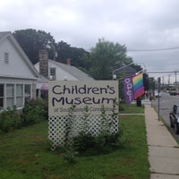 Das Foto wurde bei The Children&amp;#39;s Museum of Southeastern CT von Mike M. am 7/26/2012 aufgenommen