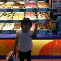 Photo taken at Mister Donut by เอก N. on 12/31/2011