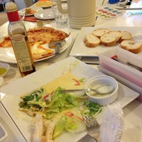 Photo taken at MA-DINER マーダイナー by Lei O. on 6/22/2012