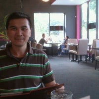 Photo taken at Blue Ocean Contemporary Sushi by Brian L. on 10/10/2011