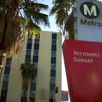 Photo taken at Vermont And Sunset 204/754 by Feli R. on 1/26/2012