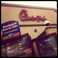 Photo taken at Chick-fil-A by Wendell G. on 1/27/2012