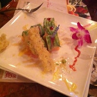 Das Foto wurde bei Ichiban Japanese Hibachi Steakhouse &amp; Sushi von Alyssa D. am 10/7/2011 aufgenommen