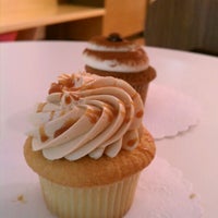 Photo taken at Hello Cupcake by Marriop on 4/21/2012