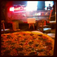 Das Foto wurde bei The Pizza Shop von JW W. am 7/14/2012 aufgenommen
