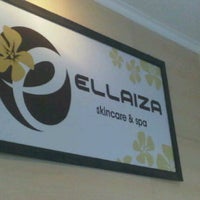 Photo taken at Ellaiza Skincare &amp; Spa by Puguh R. on 1/2/2012
