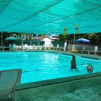 Photo taken at Sukawadee Swiming Pool by PuenG N. on 5/1/2012
