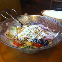 Photo taken at Olive Garden by Jill L. on 5/30/2012