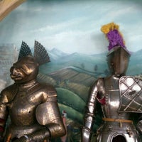 7/27/2011にDerek P.がHiggins Armory Museumで撮った写真