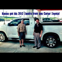 Das Foto wurde bei Ron Carter Toyota von Jimmy P. am 8/7/2012 aufgenommen