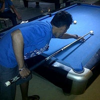 Photo taken at 9 Square Pool &amp;amp; Resto by daffy duck on 2/1/2012