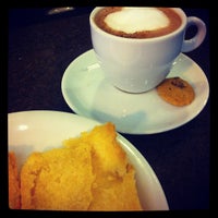 Photo taken at Aloha Coffee &amp;amp; Bakery - Desde 2.003. by SweetPearl .. on 1/27/2012
