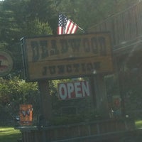 Foto tirada no(a) Deadwood Junction por Richard D. em 5/18/2012