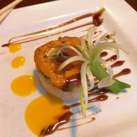 Снимок сделан в Kobe&#39;s Japanese Cuisine пользователем Trever H. 3/22/2011