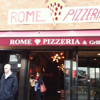 Снимок сделан в Rome Pizzeria &amp;amp; Grill пользователем Steve I. 4/10/2012