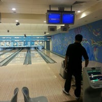 Photo taken at Bowling Alley | SPGG by Andrew Isntpooh B. on 7/18/2012