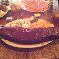 Photo taken at County Line Bar-B-Q by Ervin A. on 6/10/2012