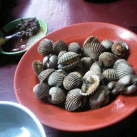 Photo taken at Seafood 68 by Windi A. on 11/26/2011