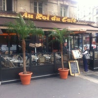 Photo taken at Au Roi du Café by Fabrice G. on 8/29/2011