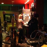 Foto tirada no(a) Stingray Lounge por David B. em 4/11/2011