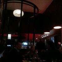 Foto scattata a Scene Restaurant &amp;amp; Lounge da Jonathan B. il 12/28/2011