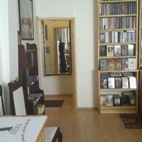 8/31/2011 tarihinde Andris D.ziyaretçi tarafından Grāmatu salons &amp;quot;ATĒNA&amp;quot;'de çekilen fotoğraf
