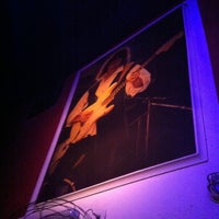 Photo taken at Blackmore Rock Bar by Rafael Garcia R. on 4/15/2012