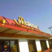 Photo taken at McDonald&amp;#39;s by Thadon0429 on 11/12/2011