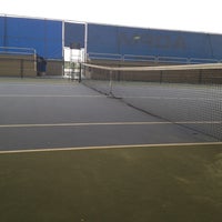 Photo taken at Tennis by Vinicius d. on 1/28/2012