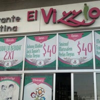 Foto diambil di Restaurante Y Cantina El Vizzio oleh Rodrigo V. pada 6/12/2012