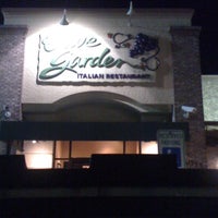 Photo taken at Olive Garden by G P. on 4/29/2012